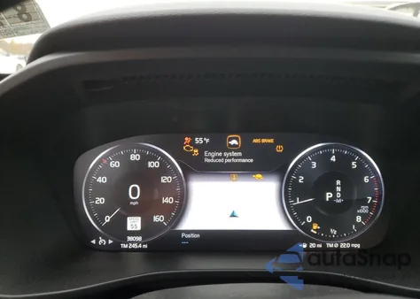 2021 Volvo Xc40 T5 Momentum z USA, uszkodzony, nr VIN YV4162UK7M2395151